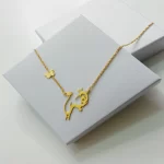 woman-braceletgold larina jewellery