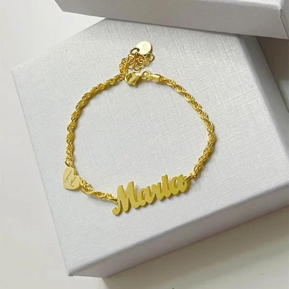 name_women_bracelet_with-heart_g_larina jewellery