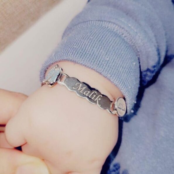 kids-bracelet-with-foot_larina_jewellery