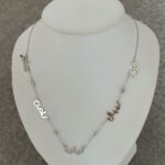 5-Names-Necklace3_600